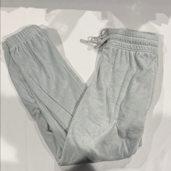 Mono B Pants - Mono B velvet sage Joggers. Size small.